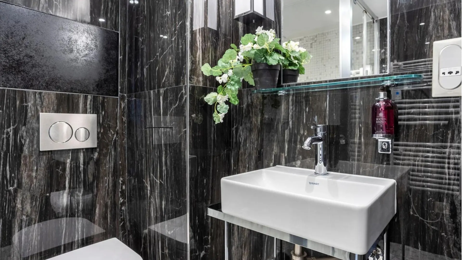 Appartement Luxury 3 bedrooms 2 Bathrooms - Ile saint-Louis Paris France