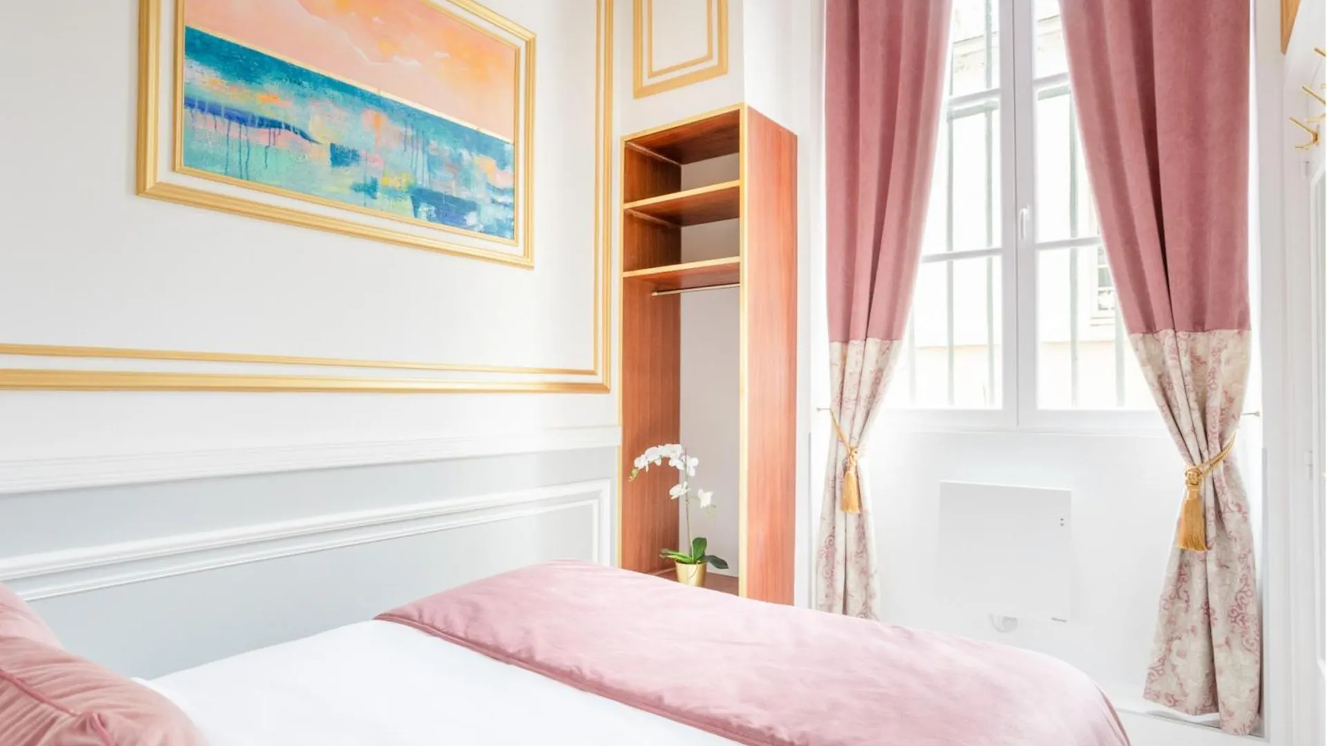 Luxury 3 bedrooms 2 Bathrooms - Ile saint-Louis Paris 0*,  France